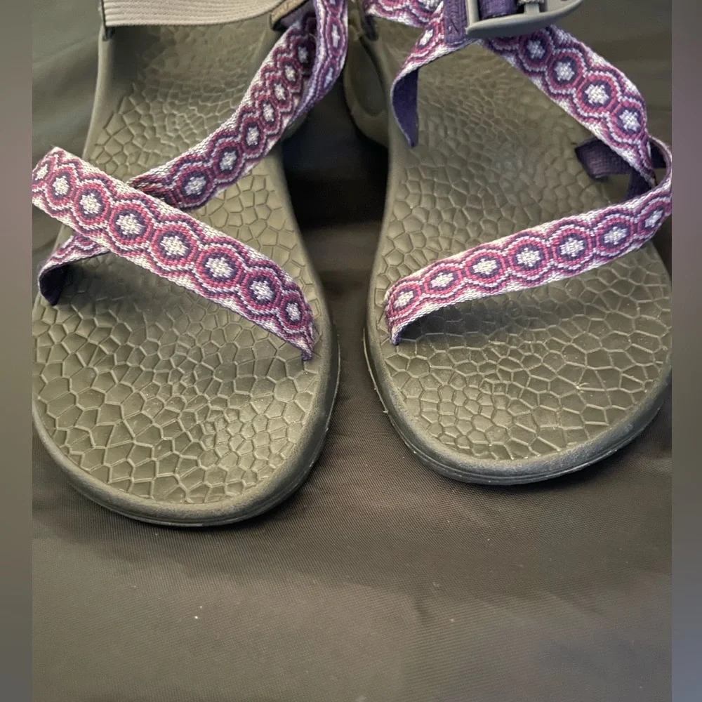 Womens like NEW Chacos💜🤍 - Picture 2 of 5